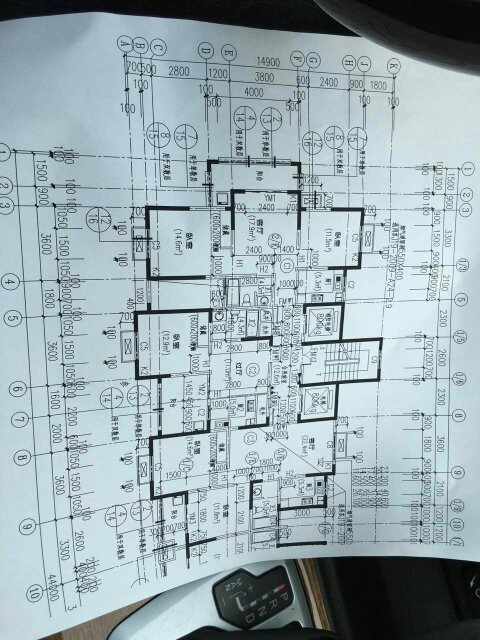 cad画图纸黑实线和正常的墙线有什么区别承重墙是哪个