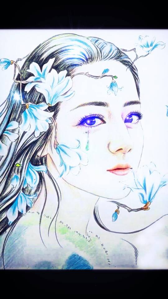 这是迪丽热巴，抖音里一个画家画的，经过的的PS.变成这个效果，请问还要怎么调的更好看，更迷幻呢？