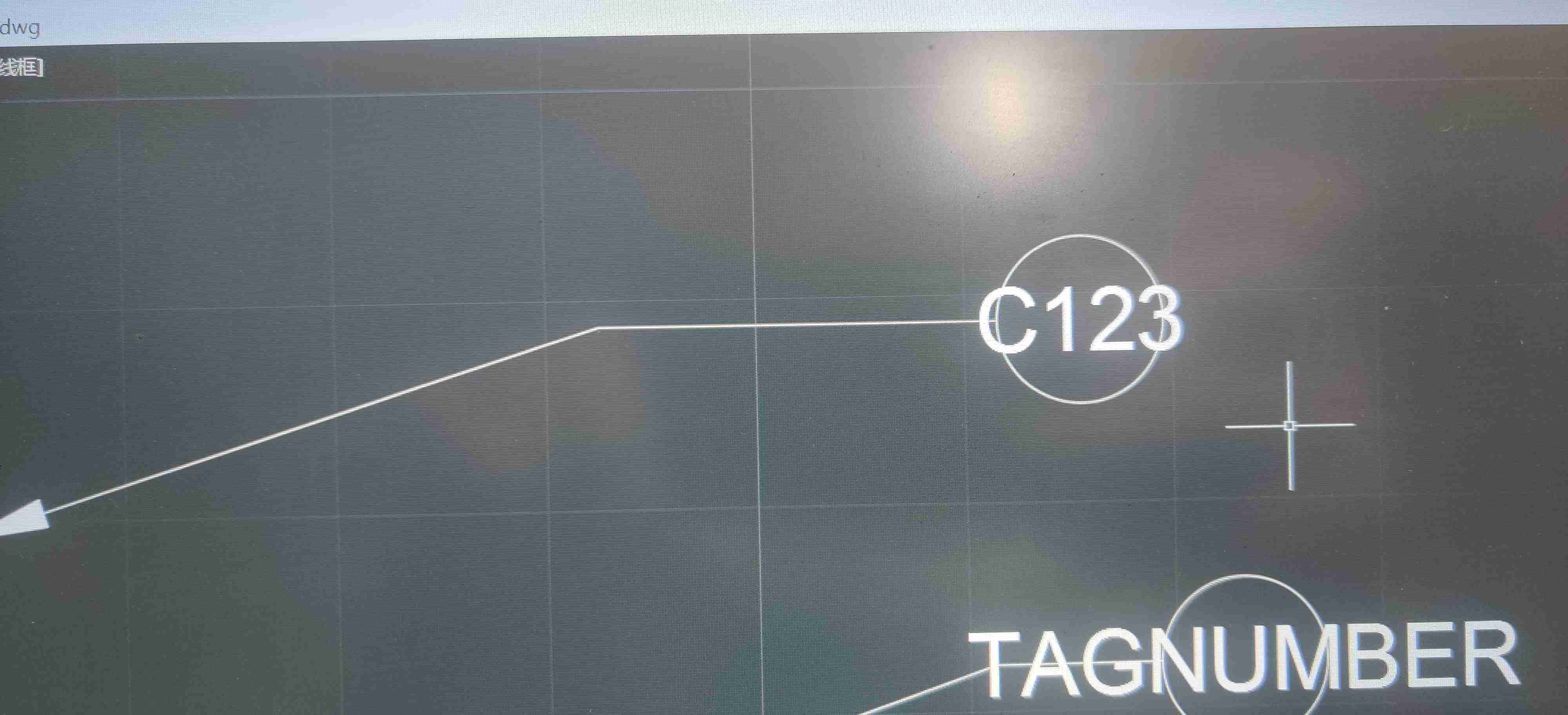 CAD使用多重引线的圆圈块时，里面的数字超出圆圈了，怎么调整，使字体不超出圆圈？-3D溜溜网